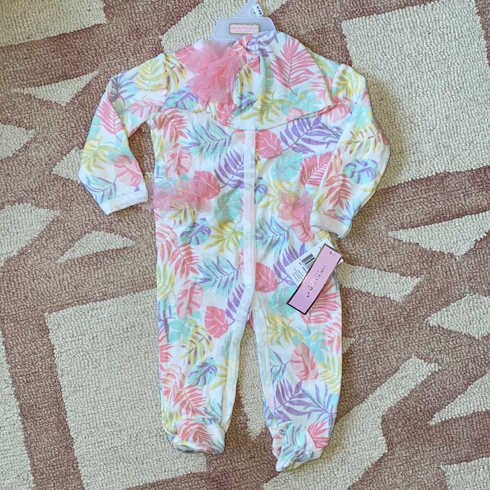 Wee play Two Piece Set - Long Sleeve Footsie Hat